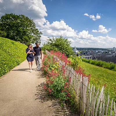 Couple dans les Coteaux de la Citadelle
